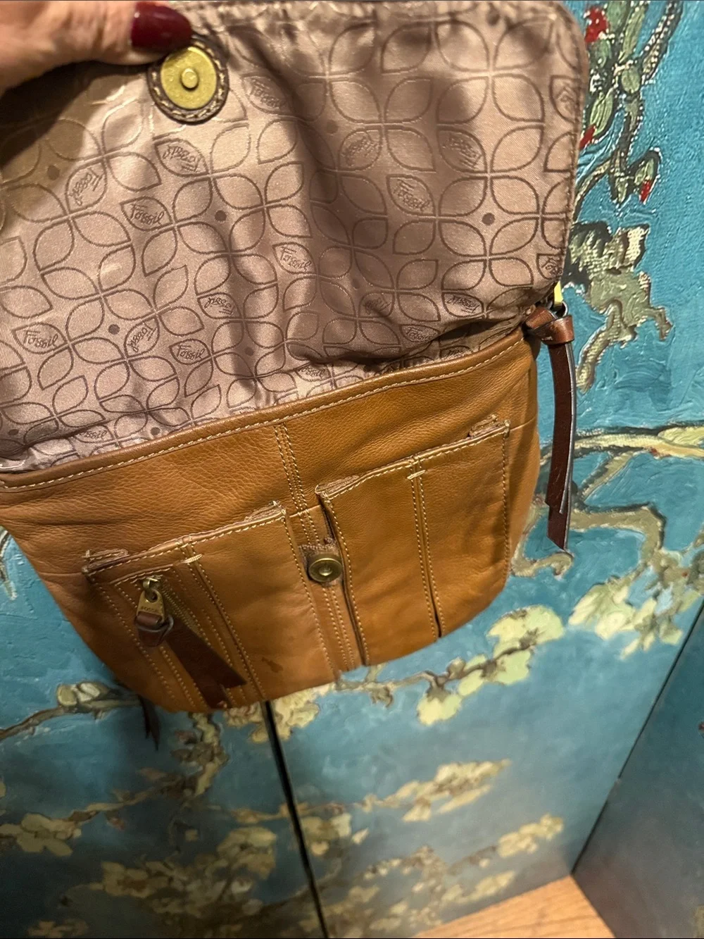 Fossil compact messenger